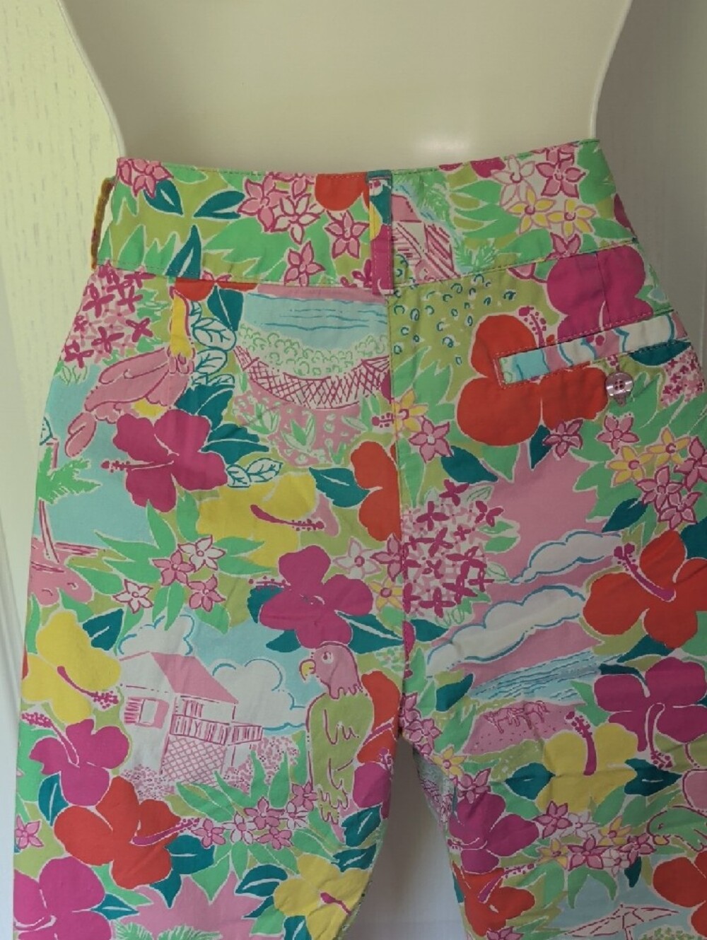Lilly Pulitzer Bright Pink Green Yellow Floral Crop Pants - Picture 5 of 12